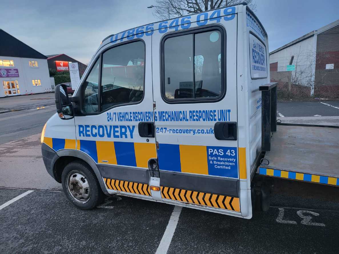 Vehicle recovery and relocation in Stratford-upon-Avon and Warwickshire. Vehicle recovery and relocation in Stratford-upon-Avon and Warwickshire.